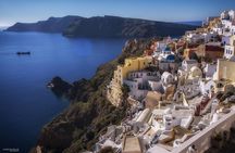 Private Guided Tour of Traditional Santorini with wine tasting- Full Day