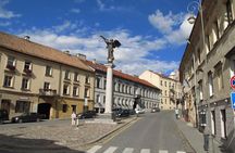 Discover the main sights and hidden gems in Vilnius Old Town 