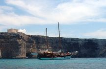 Malta: Blue Lagoon, Crystal Lagoon, Comino and Sea Caves