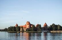 Trakai Town and Castle Tour with Authentic Karaim Lunch (Private Tour)