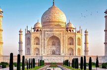 Taj Mahal Sunrise Tour with Entrance fees from Delhi