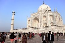 Same day Agra Tour from Delhi with Lunch at 5 Star Hotel