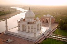 Full Day Private Tour of Agra Via Express Train from New Delhi with Lunch