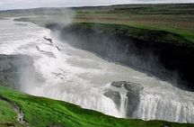 Midnight Sun Golden Circle Tour from Reykjavik
