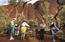 Full Uluru Base Walk at Sunrise Including breakfast