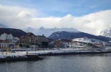 Ushuaia: Escondido and Fagnano Lakes with transfer