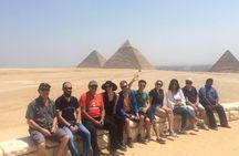 Private tour to Giza Pyramids,Sphinx,Egyptian Museum with Local Lunch