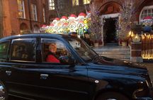 Edinburgh's Christmas Lights and festive Black Taxi Tour