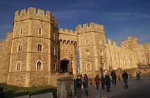 Windsor Castle, Stonehenge & Salisbury Cathedral Guided Tour