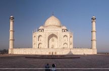 Private Taj Mahal, Mathura & Vrindavan Day Trip from Delhi