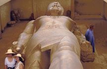 Private Day Tour to Memphis and Dahshur with Egyptian Lunch from Cairo
