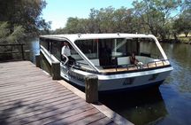 Swan Valley River Cruise and Wine Tasting Day Trip from Perth