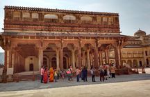 2-Day Private Tour of Jaipur from Delhi: City Palace, Hawa Mahal and Amber Fort