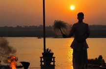 Varanasi Morning Boat Tour [RowBoat]