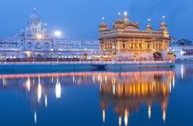 Amritsar Day Tour: Golden Temple and Jalliawala Bagh with Local Food