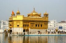 Golden Temple and Wagah Border Private Tour with Punjabi Lunch