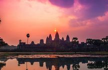 Angkor Sunrise Half-Day Tour with Private Vehicles & Tour Guide 