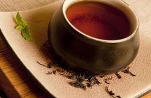 Private Shanghai City and Zhujiajiao Combo Tour with Boating, Tea Tasting, Lunch