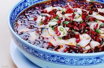 4-Hour Private Illuminated Beijing Tour with Authentic Chinese Dinner on Hutong Street