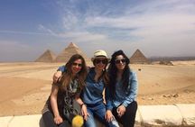 Private tour to Giza pyramids and Sphinx including a camel ride
