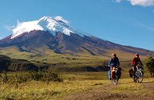 2-Day Tour of Cotopaxi Volcano and Quilotoa Lagoon with hotel
