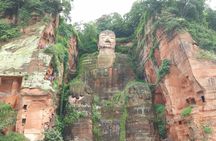 Chengdu Highlights Tour of Panda Base and Leshan Giant Buddha