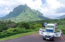 Private Morning Moorea 4WD Tour with Champagne