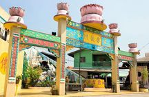Private Tour: Crab Island Sightseeing Boat Ride and Seafood Lunch