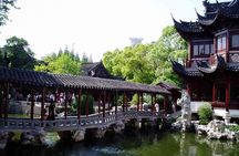 Half-Day Private Shanghai Tour by English Driver Guide including Bund, Xintiandi