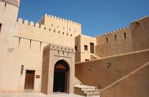 Day Tour to the Enchanting Forts of Nizwa