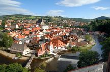 UNESCO Cesky Krumlov from Prague with Guided Tour and Transfer