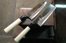 Make your own kitchen knife with a master blacksmith in Shimanto