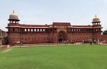 Private Day Tour of Tajmahal From New Delhi Including Agra Fort and Baby Taj