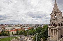 Buda Castle Walk with Matthias Church Entry