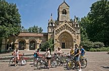 Private Budapest Bike Tour with Cafe Stop