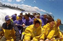30-Minute Sydney Harbour Jet Boat Ride on Thunder Twist