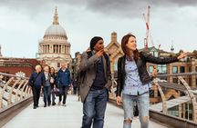 Highlights & Hidden Gems With Locals: Best of London Private Tour