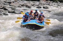 Day Trip to Pacuare River Rafting Class III-IV from San Jose