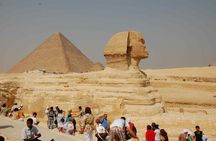 Private Tour Cairo - Pyramids and The Egyptian Museum with Lunch