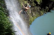 Rappel Maui Waterfalls and Rainforest Cliffs