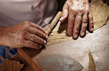 Cigar Rolling Lesson in Nassau