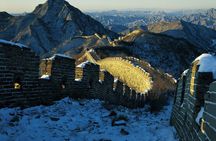 All-Inclusive Private Hiking Trip to Unrestored Great Wall Jiankou to Mutianyu