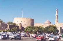 Private Inspiring Interior Tour of Nizwa Souq and Fort, Bahla Fort and Jabrin Fort