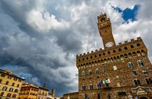 FLORENCE: Uffizi Gallery + Palazzo Vecchio monolingual Guided Tour - Small Group