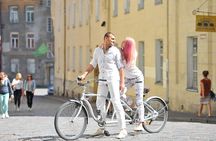 Tallinn 1 Hour Romantic Photo Tour