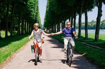 From Paris: Versailles Bike Tour w/ Palace, Gardens, & Picnic
