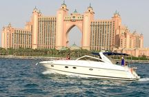 Private Luxury Everest Yacht Cruise from Dubai Marina