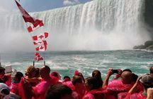 Guided Day Trip to Canadian Side of Niagara Falls from Toronto