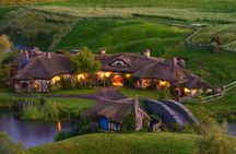 Hobbiton Movie Set Small Group Fully Guided Day Tour from Auckland