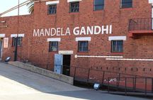 Constitutional Hill,Johannesburg City and Apartheid Museum with Soweto Day Tour